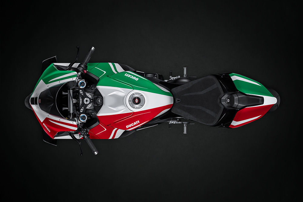 Ducati Panigale V4 Tricolore 1