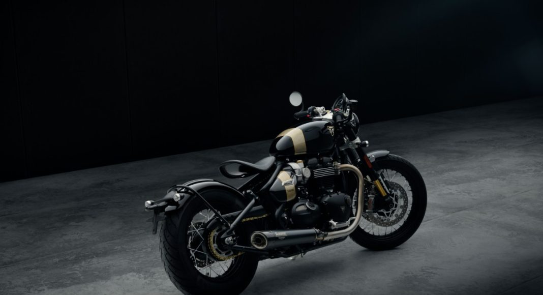 Triumph Bonneville Bobber TFC 3