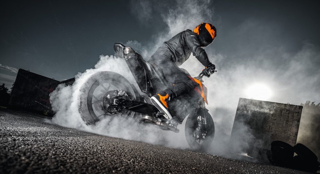 2025 KTM 790 DUKE