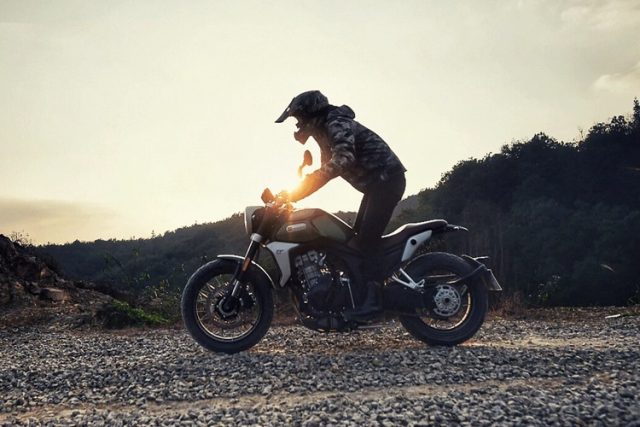 Kove 500F Scrambler motocykl klasyczny retro vintage neoklasyk