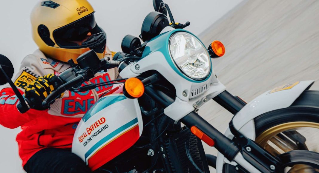 Royal Enfield Shotgun 650 ICON 1