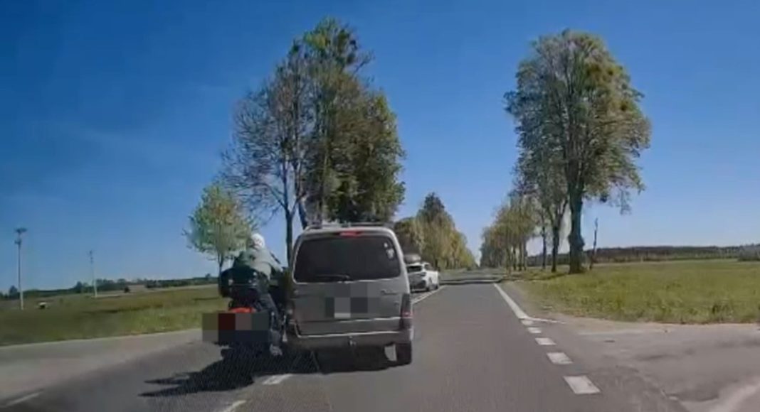 wyprzedzanie na skrzyzowaniu zderzenie 2