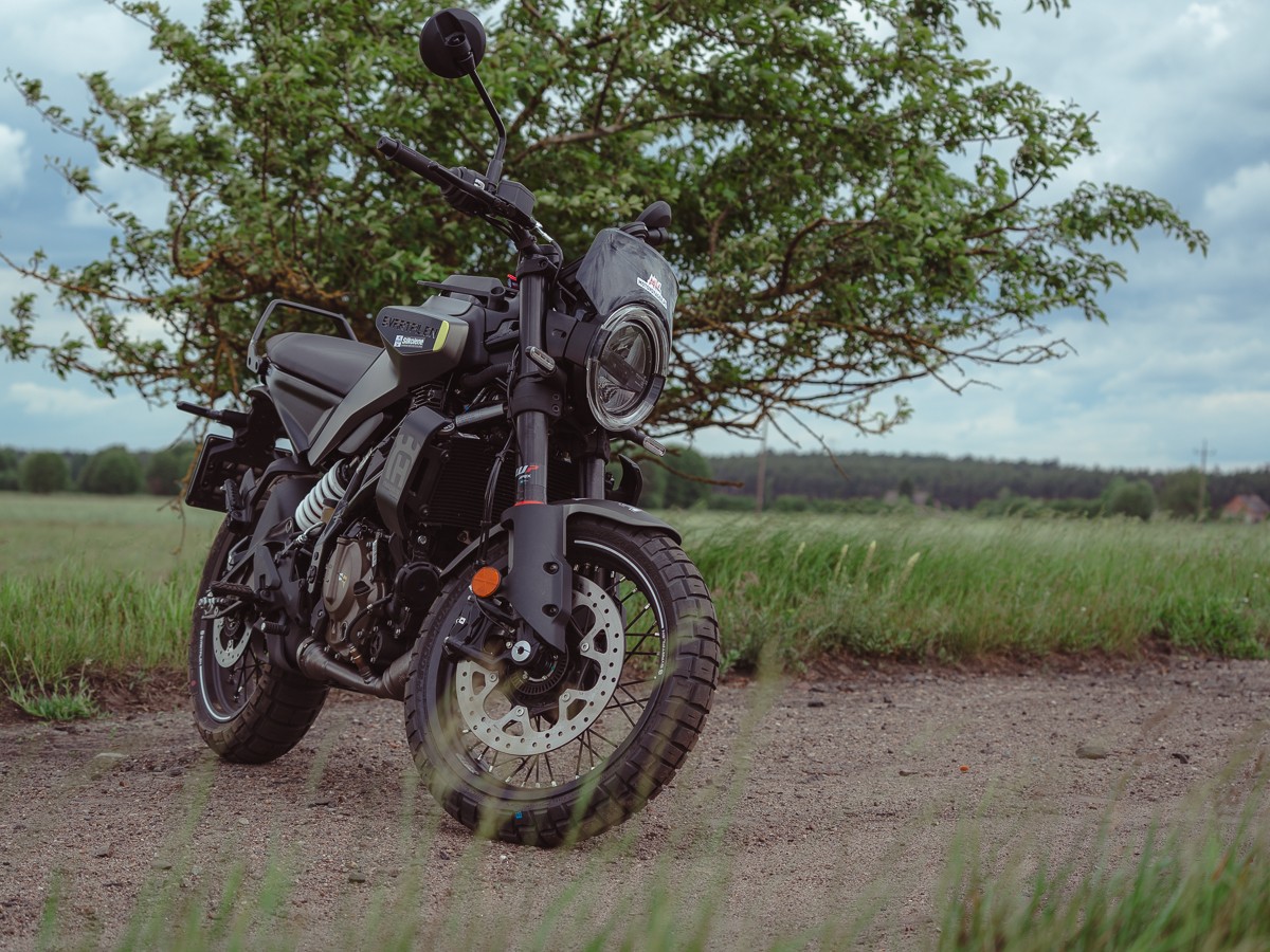 Husqvarna Svartpilen 125 2025 2 Husqvarna Svartpilen 125 2025 2