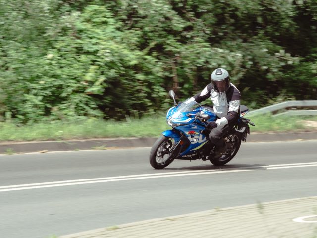 Suzuki GSX R 125 9 koncepcji na motocykl 125 test dane techniczne cena zdjecia czy warto 26
