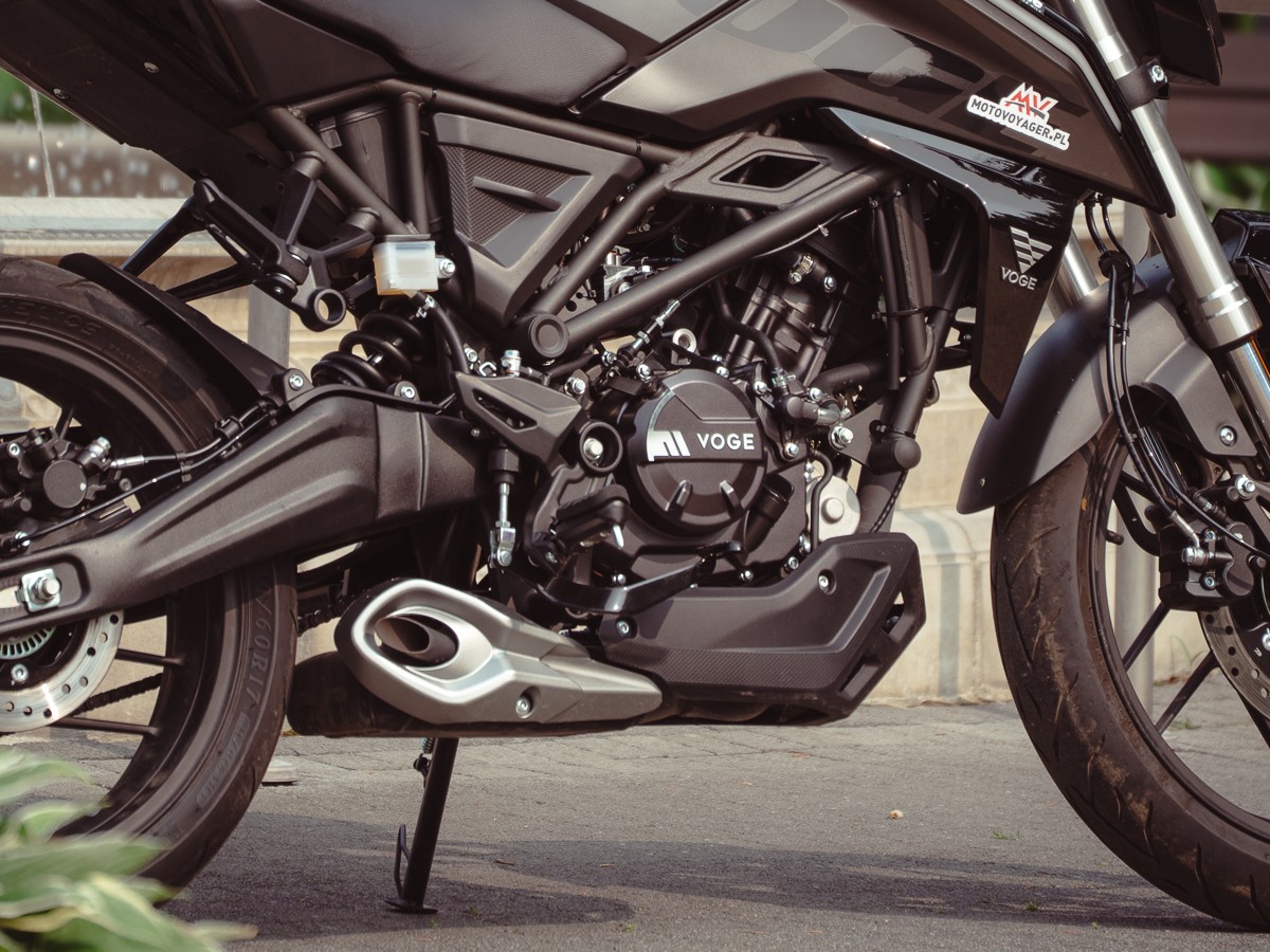 Voge 125R 7