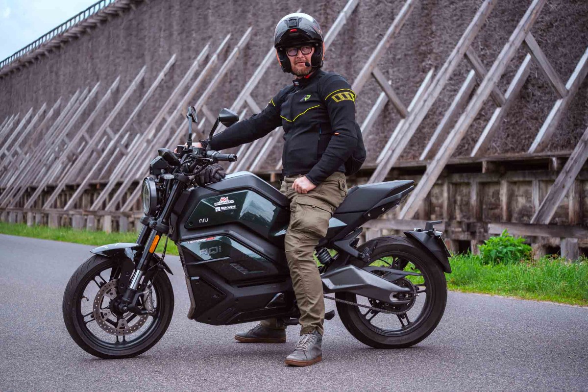 Porownanie 9 koncepcji na motocykl 125 2025 19
