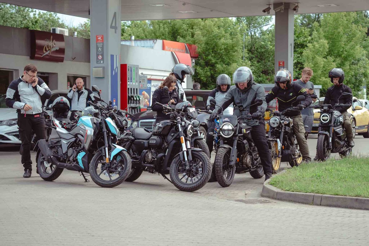 Porownanie 9 koncepcji na motocykl 125 2025 2 Porownanie 9 koncepcji na motocykl 125 2025 2