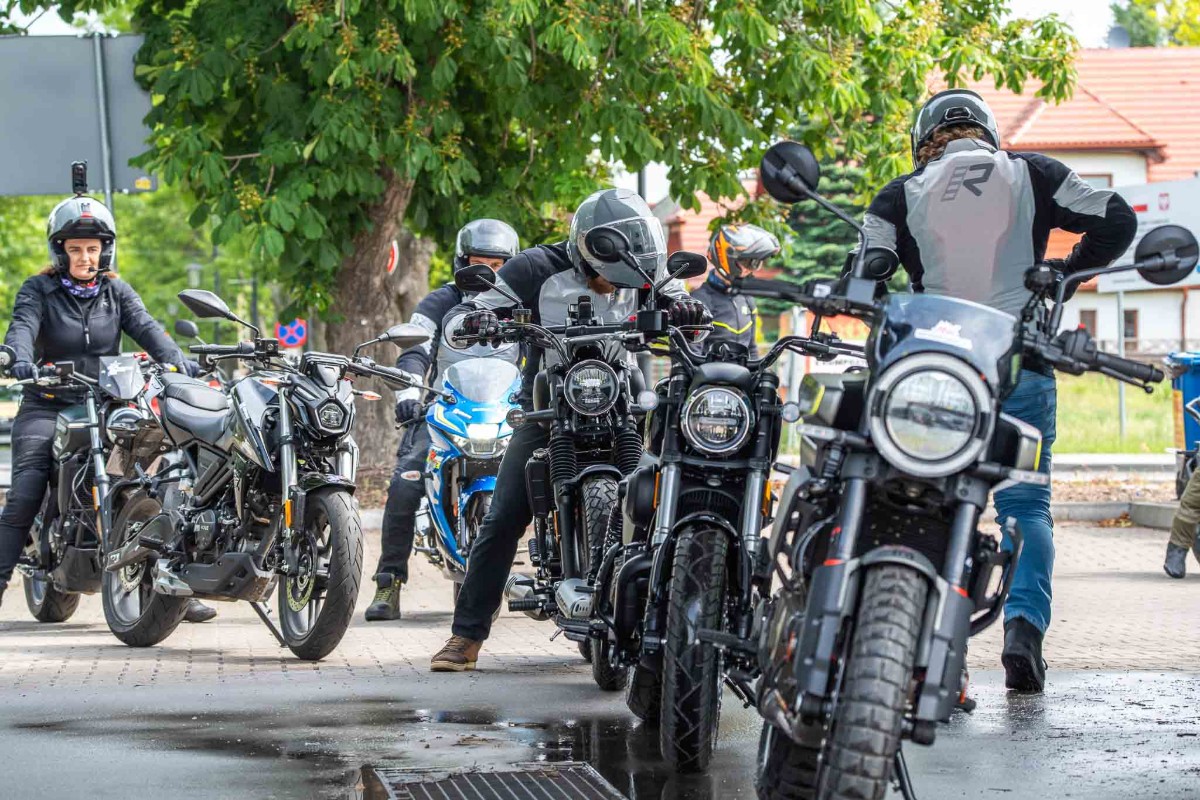 Porownanie 9 koncepcji na motocykl 125 2025 3