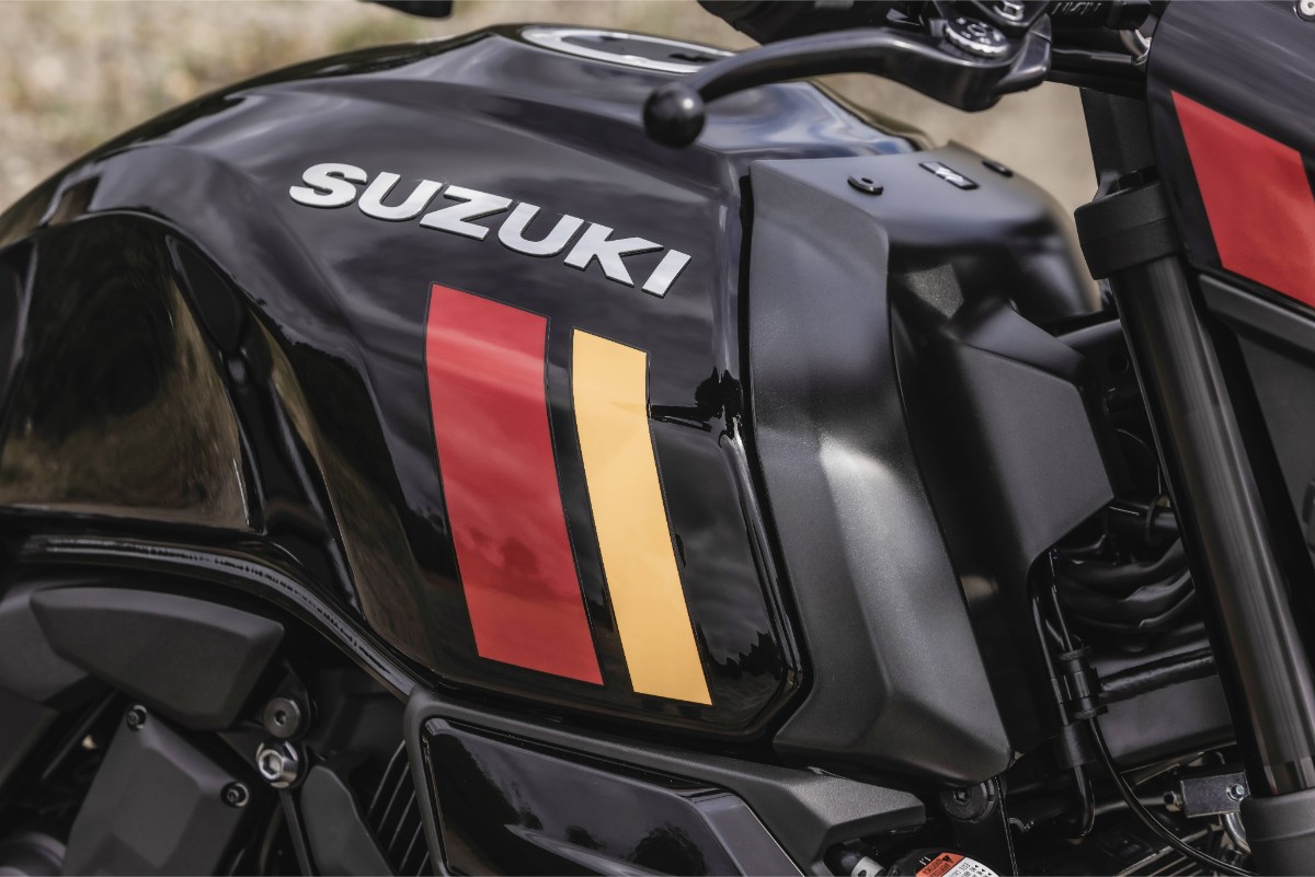 Suzuki GSX 8T 8TT 8