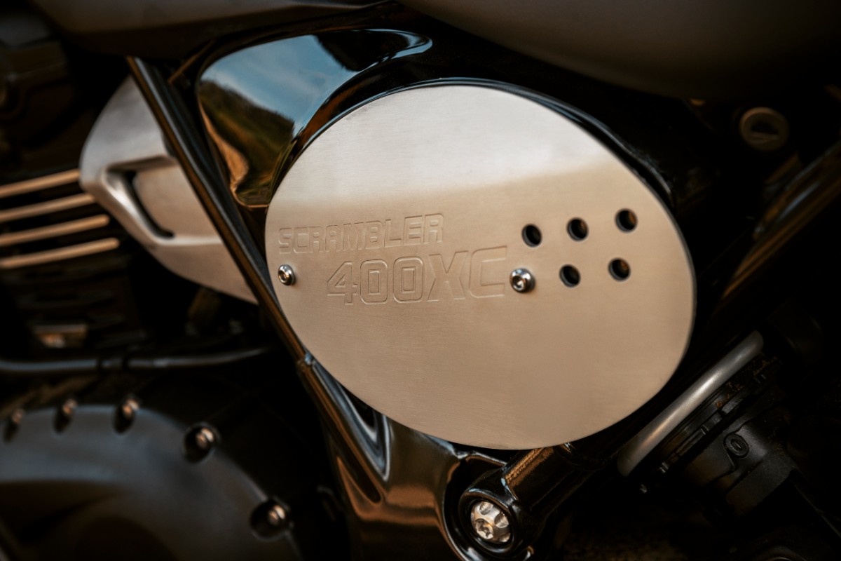 Triumph Scrambler 400 XC 7