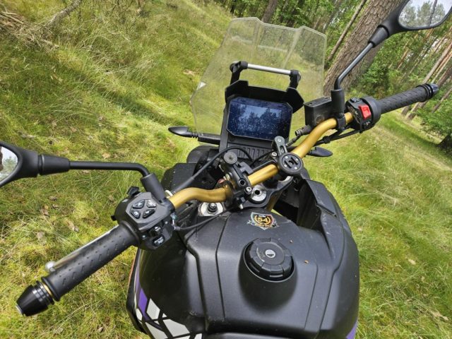Aprilia Tuareg 660 Rally 2025 nowość test dane techniczne wady zalety por&oacute;wnanie 12