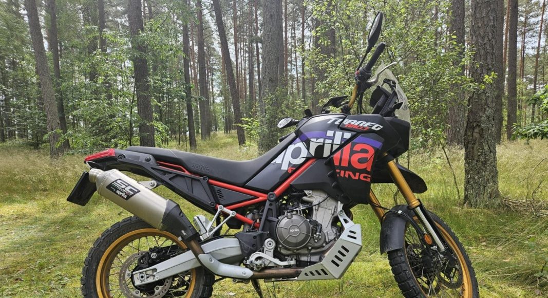 Aprilia Tuareg 660 Rally 2025 nowość test dane techniczne wady zalety porównanie 23