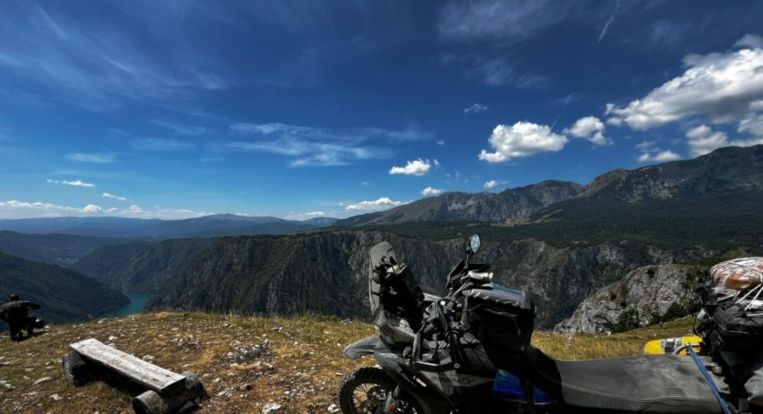 CFMoto 800 MT X test dane techniczne opinia awaryjnosc serwis wady zalety 16