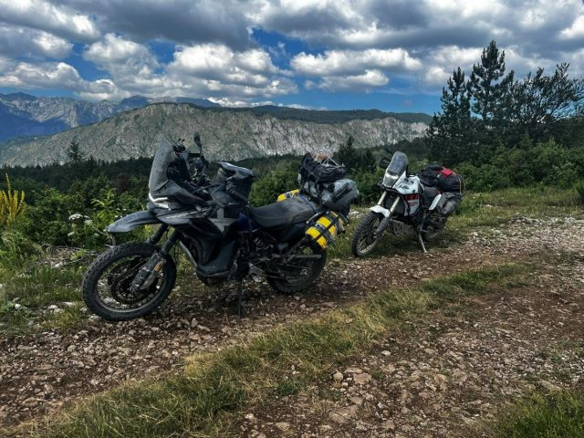 CFMoto 800 MT X test dane techniczne opinia awaryjnosc serwis wady zalety 17