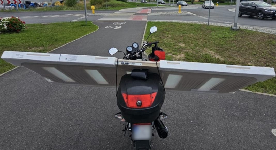 Policja Swiecie Skuter Drzwi zatrzymanie 2