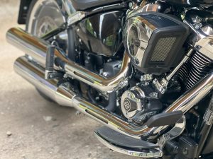 Harley avidson Fat Boy 2025 dane techniczne test wrażenia z jazdy opinia wady zalety 11 Harley avidson Fat Boy 2025 dane techniczne test wrażenia z jazdy opinia wady zalety 11