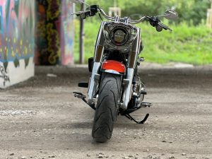 Harley avidson Fat Boy 2025 dane techniczne test wrażenia z jazdy opinia wady zalety 5 Harley avidson Fat Boy 2025 dane techniczne test wrażenia z jazdy opinia wady zalety 5