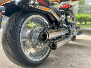 Harley avidson Fat Boy 2025 dane techniczne test wrażenia z jazdy opinia wady zalety 9 Harley avidson Fat Boy 2025 dane techniczne test wrażenia z jazdy opinia wady zalety 9