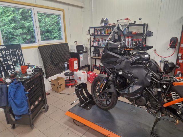 PM Auto nowy dealer Suzuki Gdansk 7
