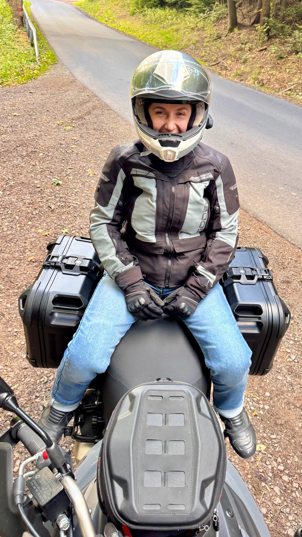 Spodnie jeansy damskie motocyklowe Mottowear Stella WMN 2025 Monika 7 Spodnie jeansy damskie motocyklowe Mottowear Stella WMN 2025 Monika 7