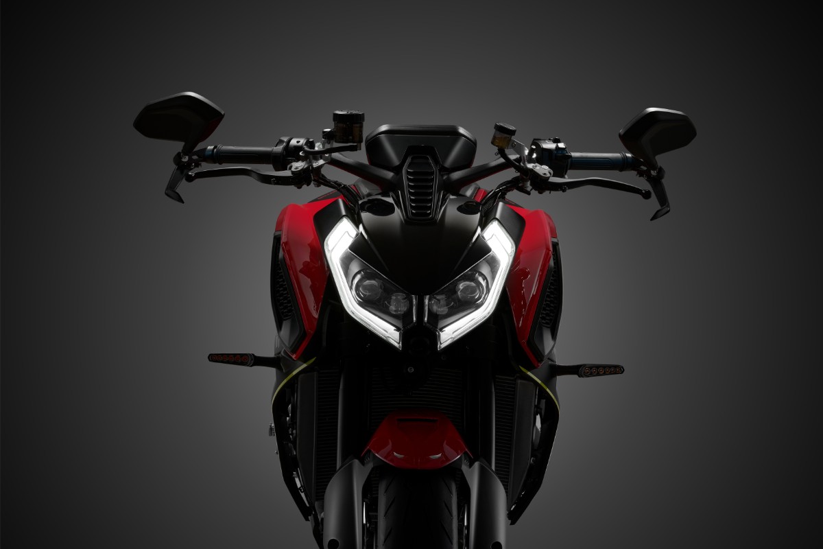 QJMotor SRK 921