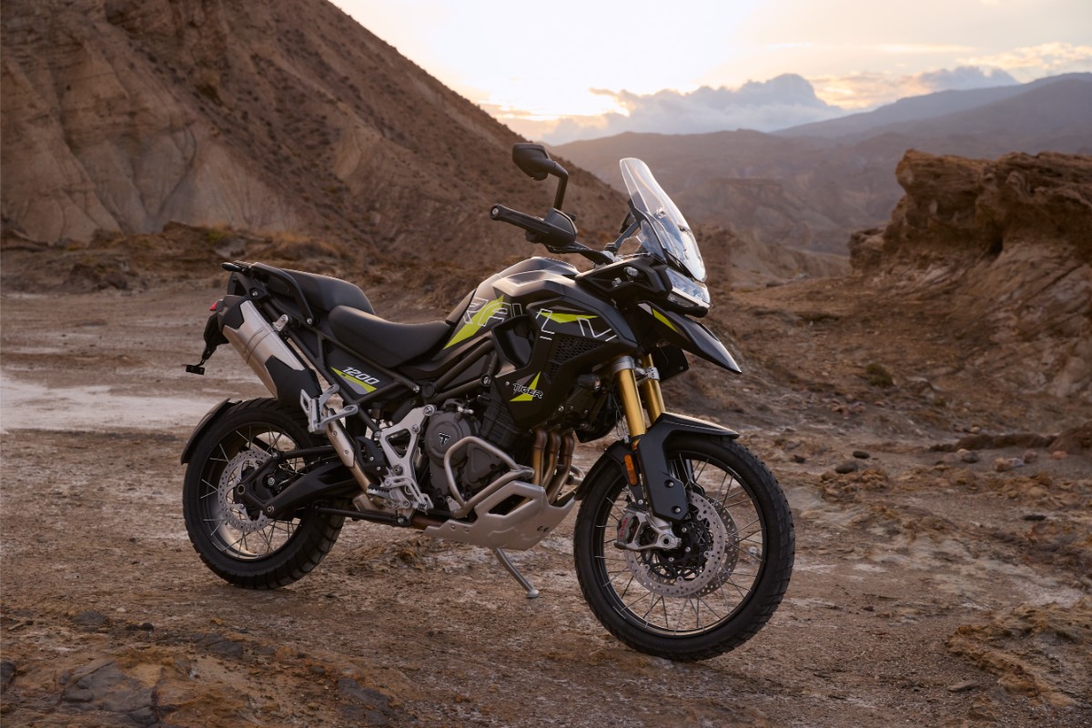 Triumph Tiger Alpine Desert 5