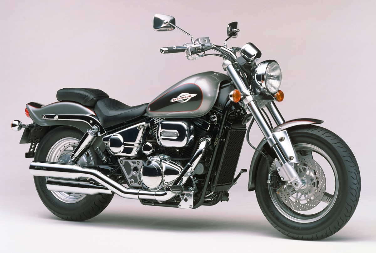 Suzuki VZ800 Desperado Marauder