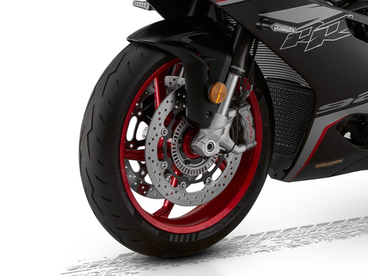 QJMotor SRK 921 RR 2026 2