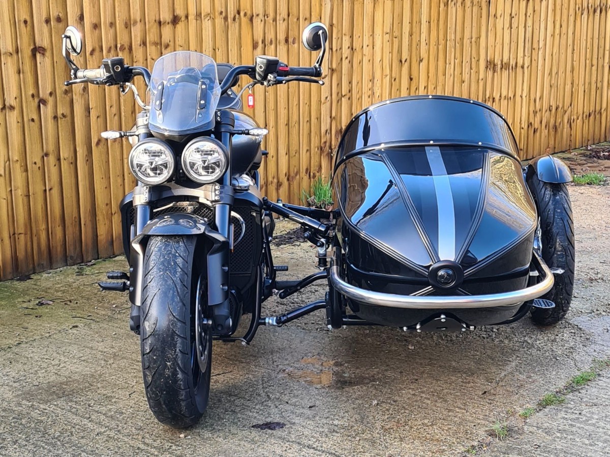 Triumph Rocket Watsonian sidecar kosz wozek zaprzeg 1 Triumph Rocket Watsonian sidecar kosz wozek zaprzeg 1