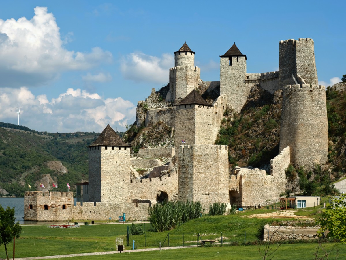 Twierdza Golubac Serbia Petar Milosevic Wikimedia