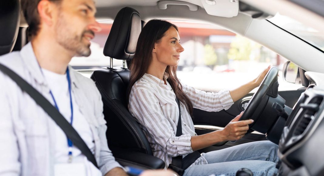 jak wybrac dobra szkole jazdy poradnik