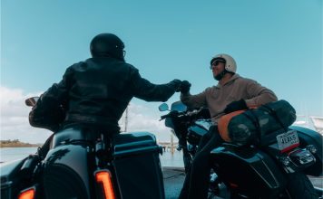 Harley ride ilustracyjne motocykl zlot chopper cruiser droga 2