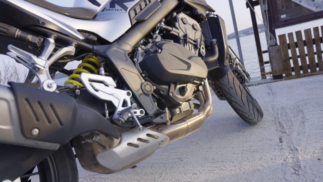 QJ Motor SRK 800 silnik