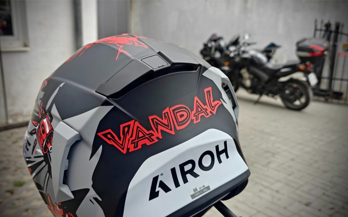 Airoh Spark 2 kask integralny 1