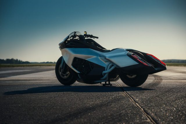 BMW K18 Vision dane techniczne zdjęcia 10