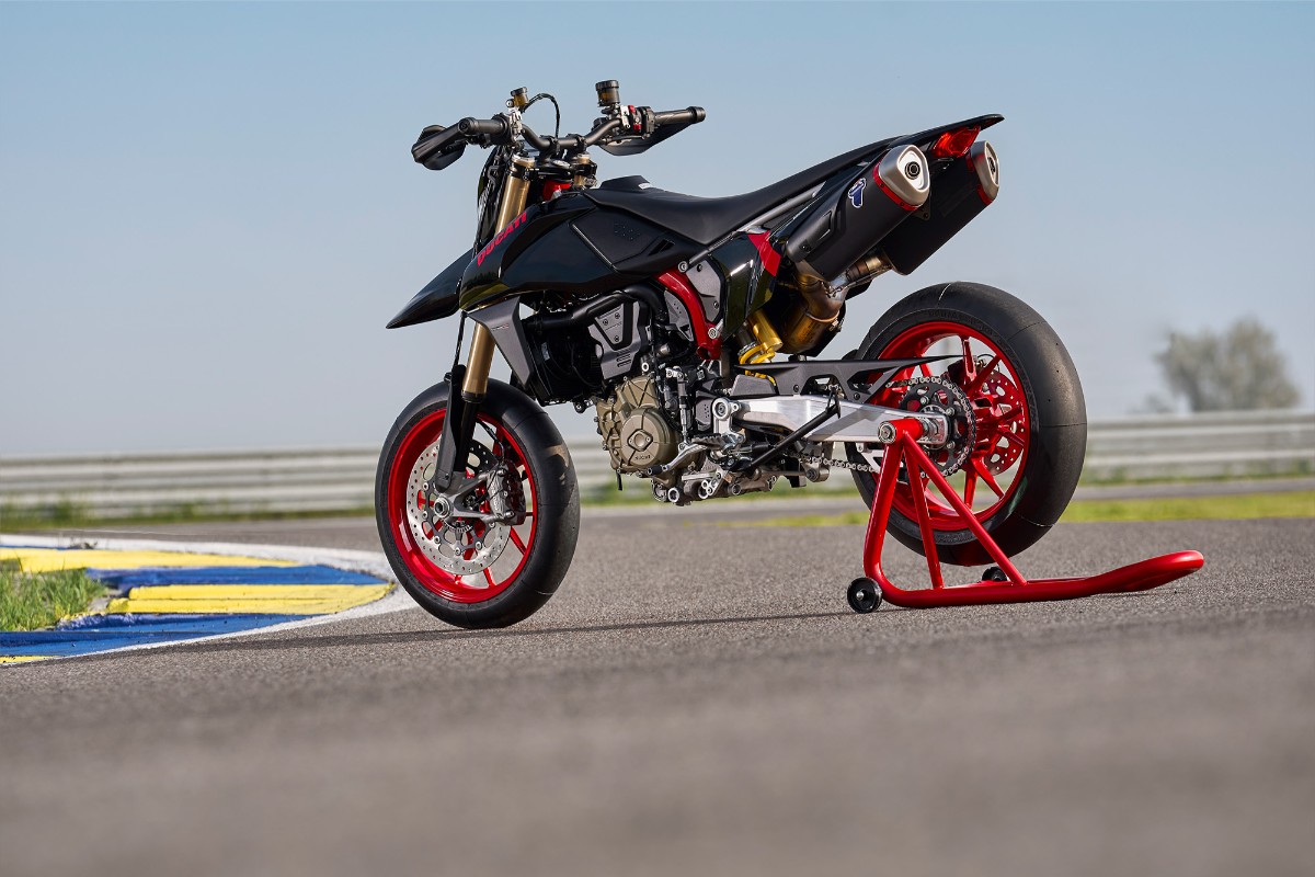 Ducati Hypermotard 698 Mono Nera 5 Ducati Hypermotard 698 Mono Nera 5