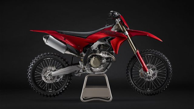 Desmo250 MX 10 Desmo250 MX 10