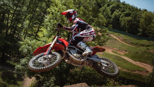 Desmo250 MX 2 Desmo250 MX 2