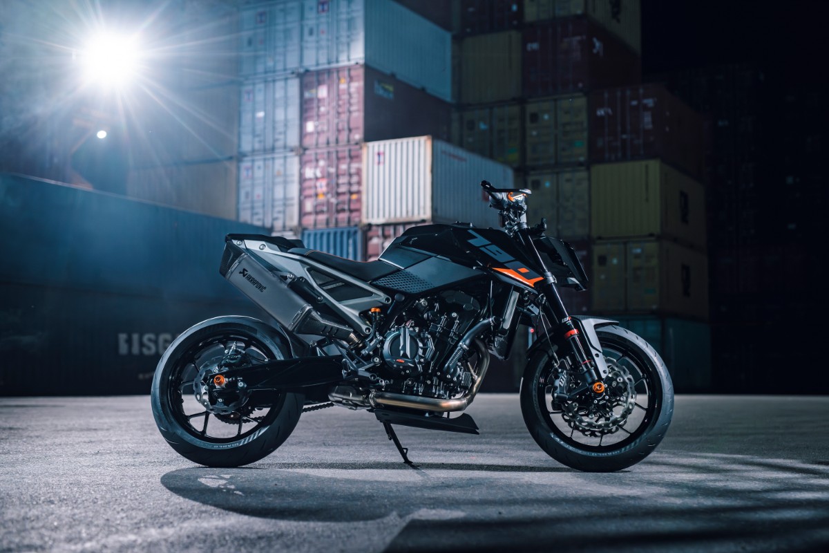 KTM 790 Duke 2027 3 KTM 790 Duke 2027 3