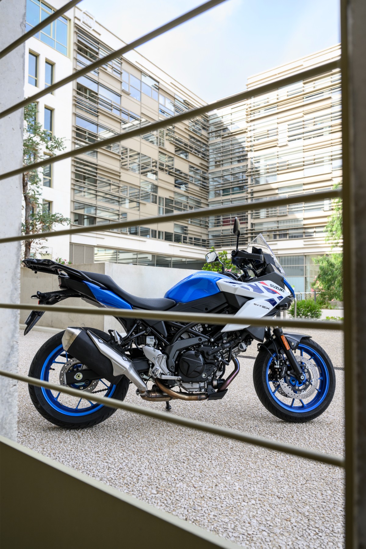 Suzuki SV 7GX test Francja Konrad 10