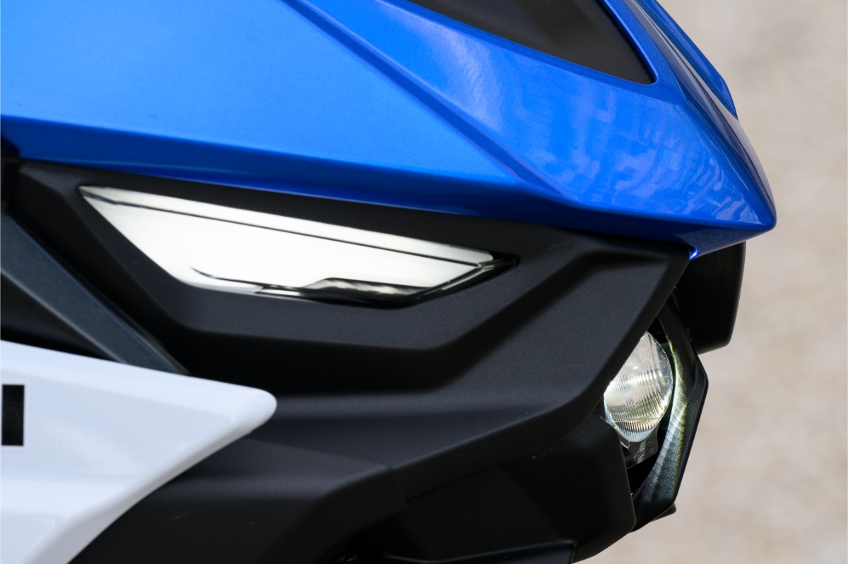 Suzuki SV 7GX test Francja Konrad 18