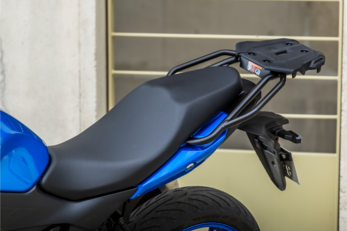 Suzuki SV 7GX test Francja Konrad 21