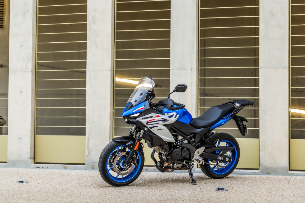 Suzuki SV 7GX test Francja Konrad 23