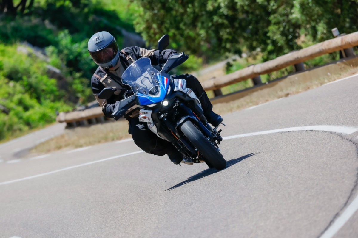 Suzuki SV 7GX test Francja Konrad 4