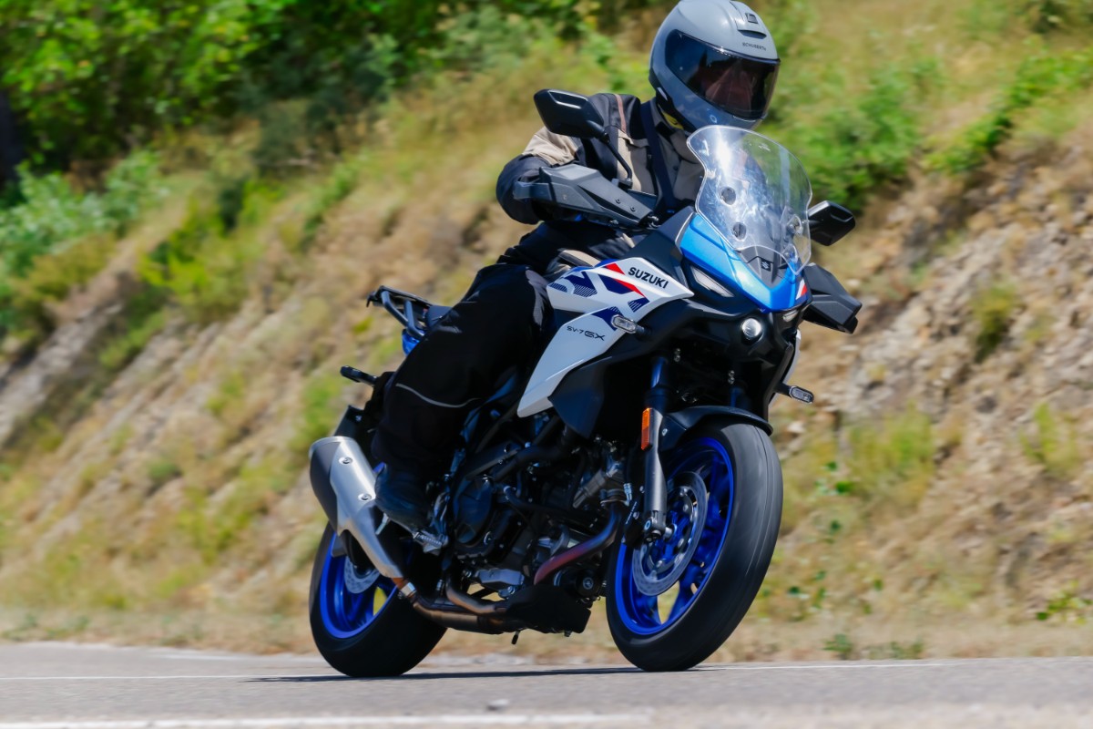 Suzuki SV 7GX test Francja Konrad 7