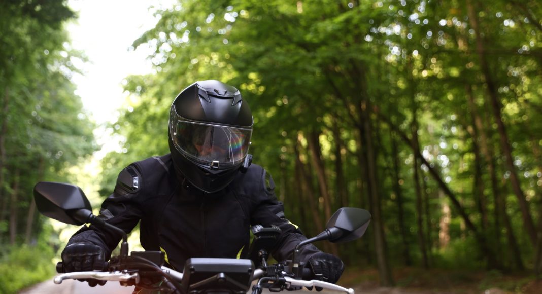 motocyklista w martwym polu dlaczego doswiadczeni kierowcy nadal go nie zauwazaja