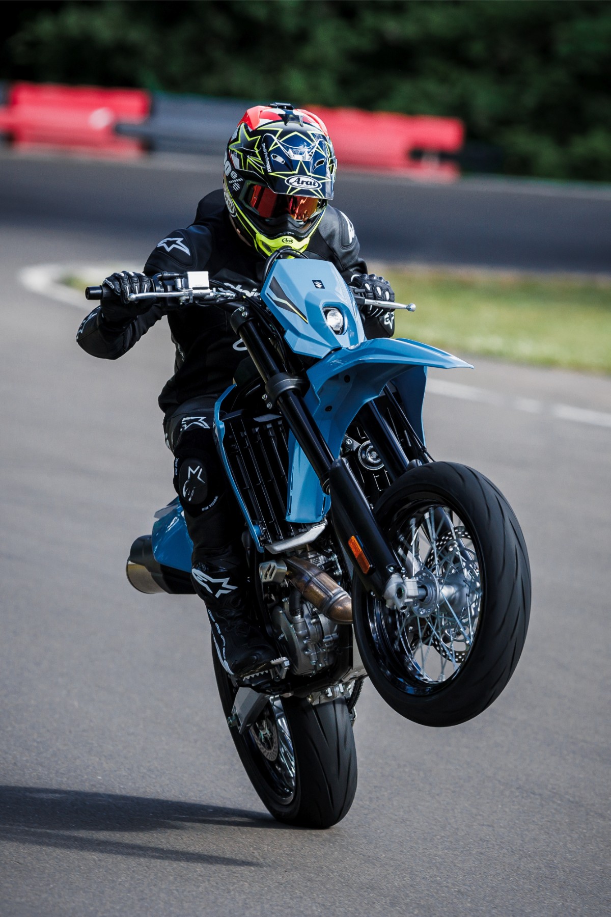 Suzuki DR Z4SM 5 Suzuki DR Z4SM 5