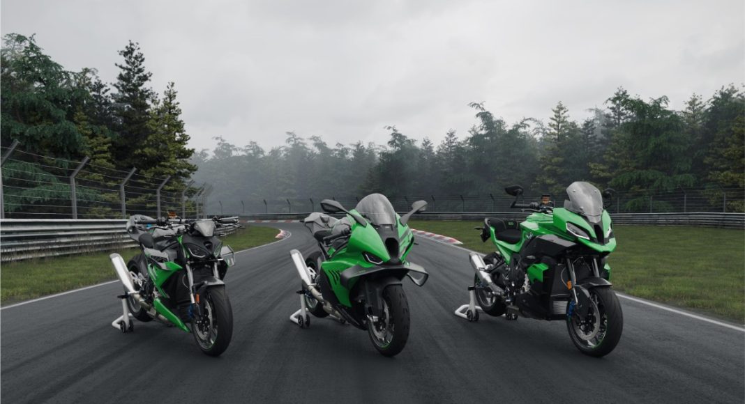 BMW M 1000 RR M 1000 R M 1000 XR Nurburgring 5