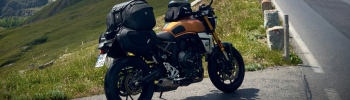 Suzuki GSX 8T Alpy tytulowe