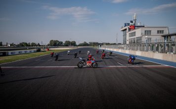 Chcesz zostać zawodnikiem? ZXMoto CUP ruszy w 2027 roku. Dwa motocykle, pięć rund i 40 miejsc ZXMoto CUP tor wyscigi 500RR 820RR 5